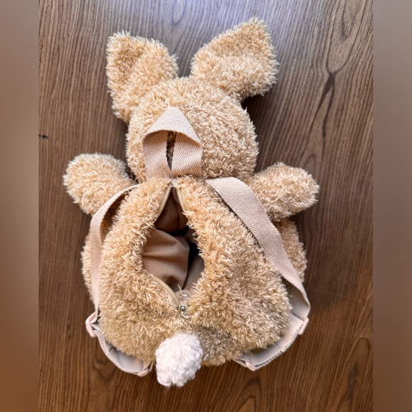 Archie Bunny Backpack - Egmont Toys rabbit plush toddler backpack NWOT - Picture 6 of 6